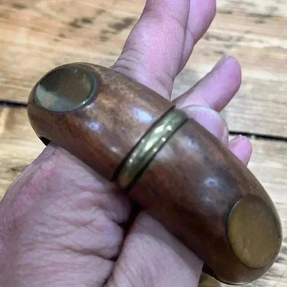 Boho wooden carved bracelet with gold tone embellishments. Slip on - Picture 5 of 5